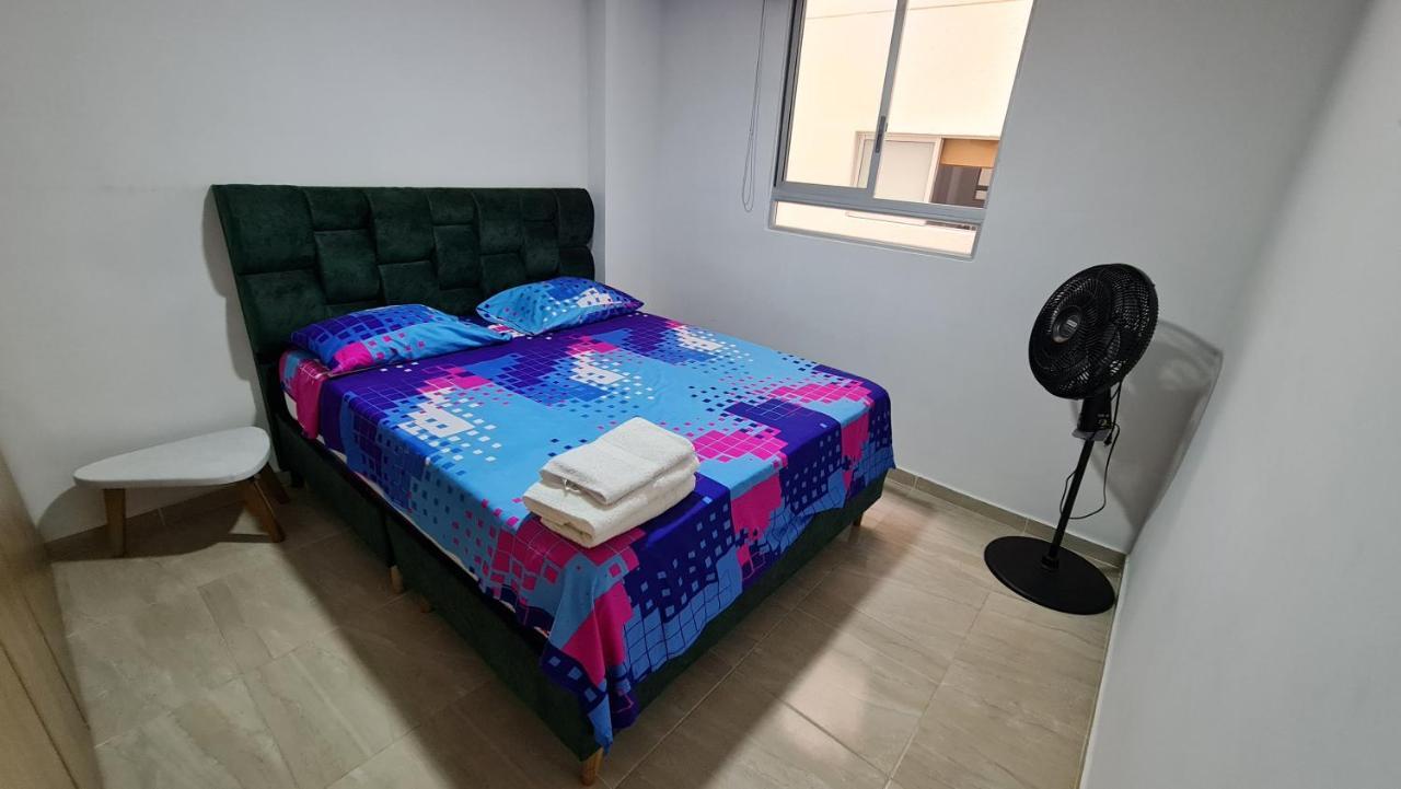 Apartment Hermoso Entero - Parqueadero - Pino *